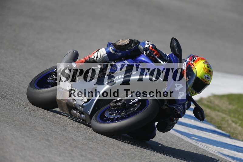 /Archiv-2024/02 29.01.-02.02.2024 Moto Center Thun Jerez/Gruppe gruen-green/44